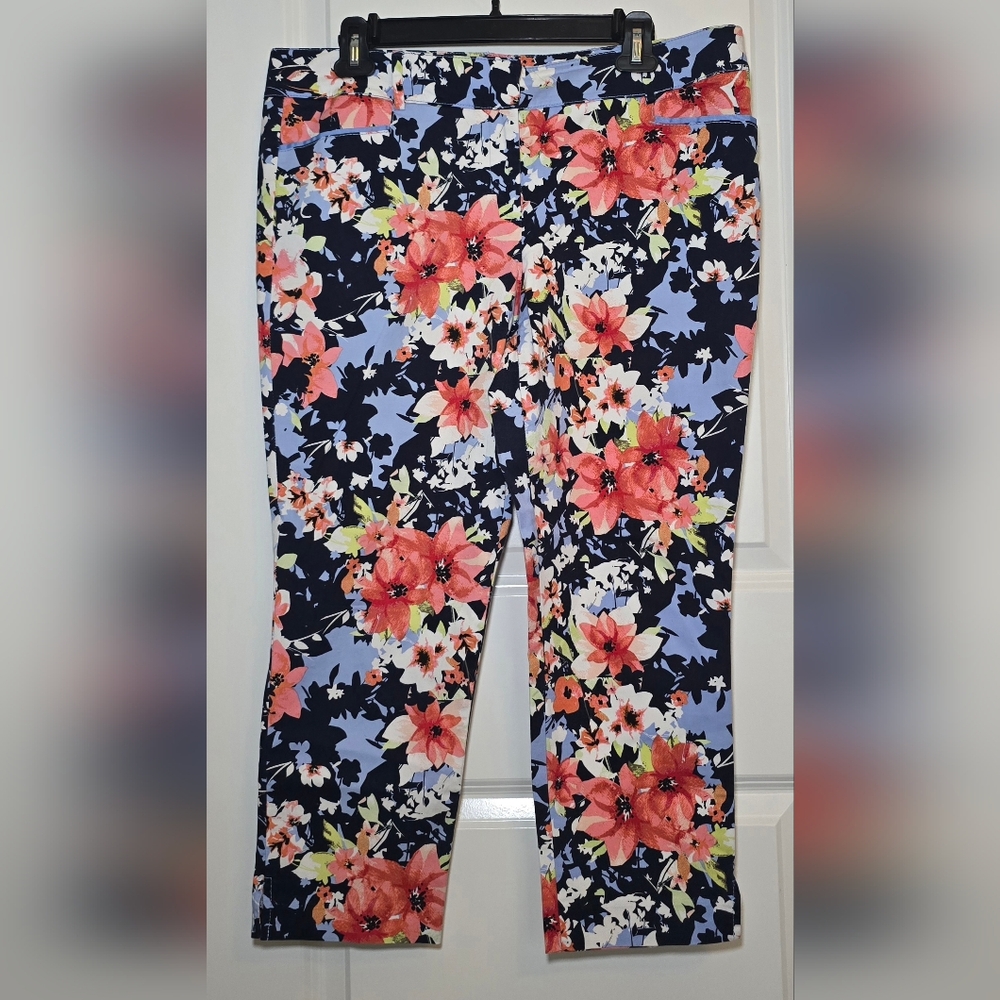 New York & Company Floral Ankle Pants Size 12‎